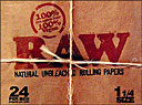 RAW 1 1/4 CIGARETTE PAPER 24CT BOX