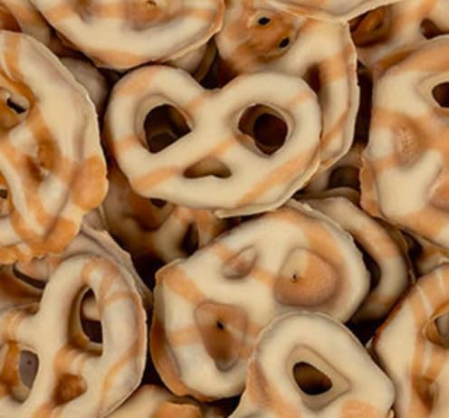 Candy Retailer Maple Pecan Yogurt Covered Pretzels 1 Lb Jar
